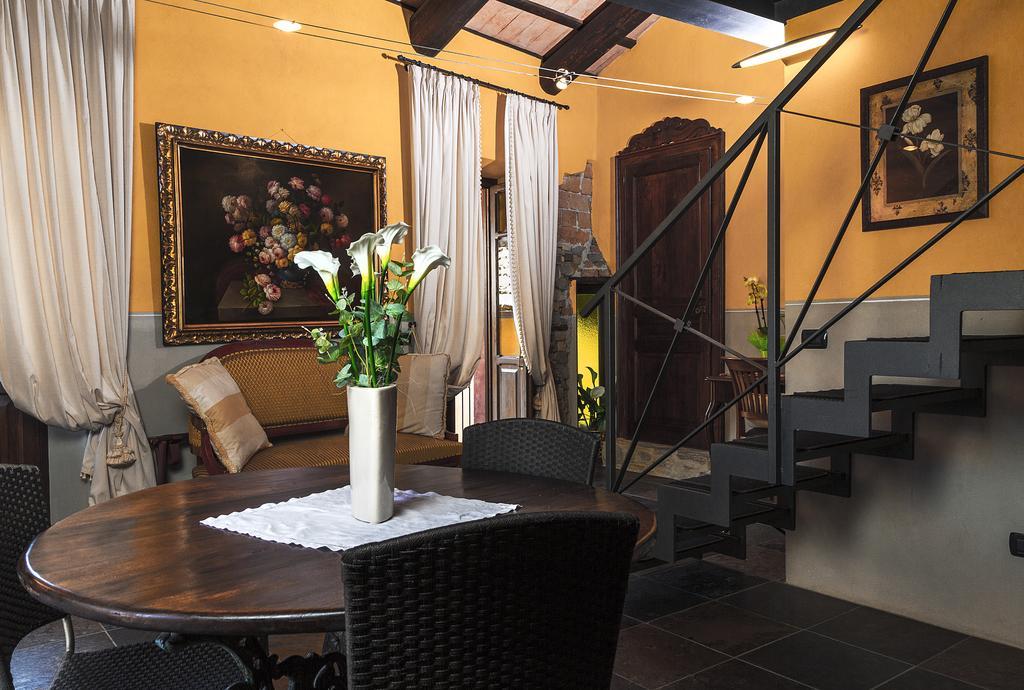 Dimora I Manichei Hotel Monforte D'Alba Ngoại thất bức ảnh