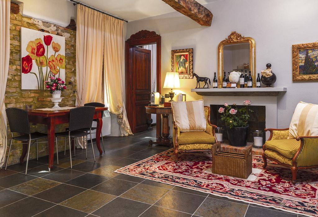Dimora I Manichei Hotel Monforte D'Alba Ngoại thất bức ảnh