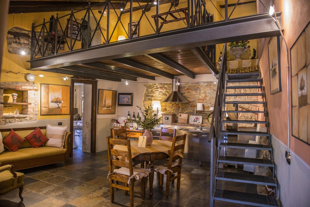 Dimora I Manichei Hotel Monforte D'Alba Ngoại thất bức ảnh